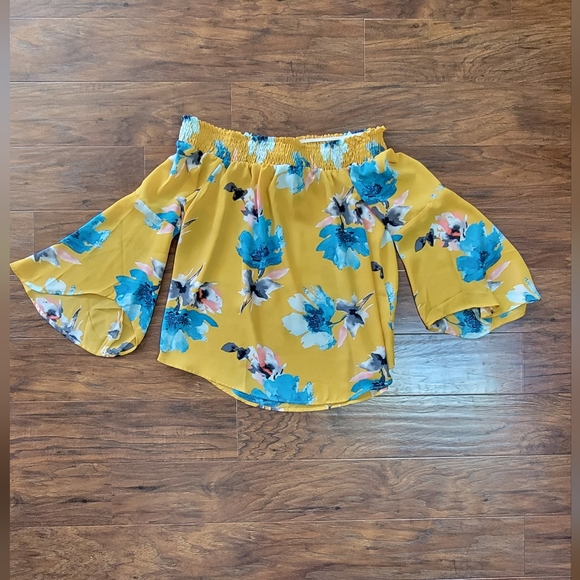 Charming Charlie Off The Shoulder Floral Blouse Size Medium - Picture 10 of 14